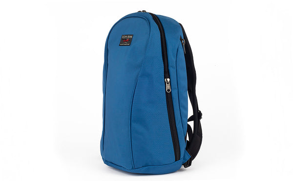 A profile shot of the Luminary 15 in Constellation (light blue) 525 Ballistic.